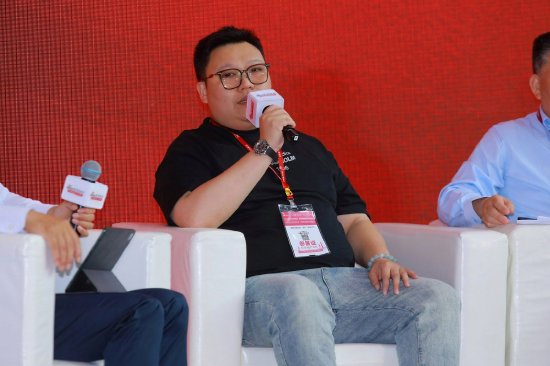 小黄鸭李嘉明：IP行业最大困境不是内容的缺乏，而是如何变得有商业价值